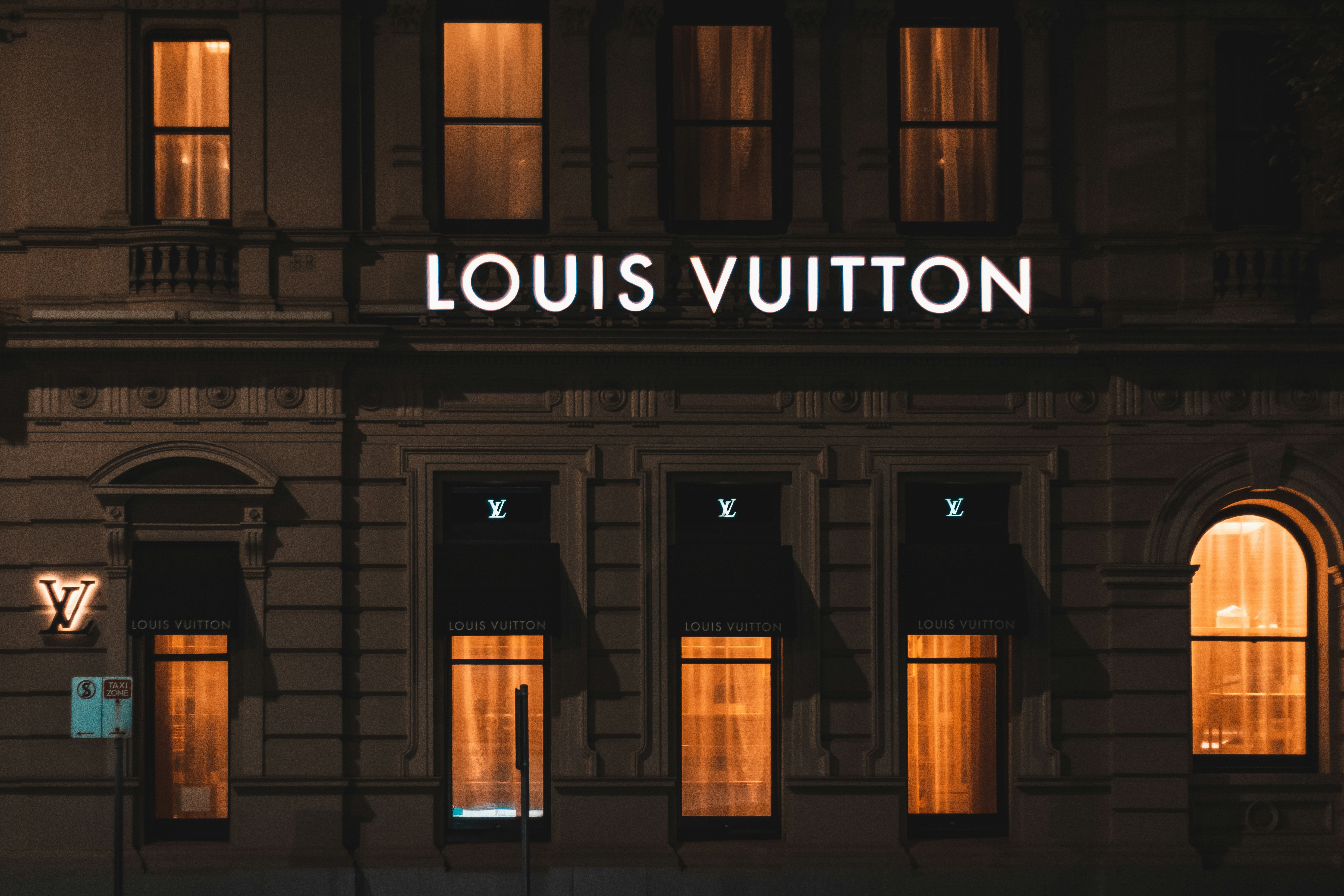 Louis Vuitton Store
